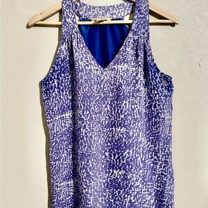 Banana Republic Purple and White Patterned blouse